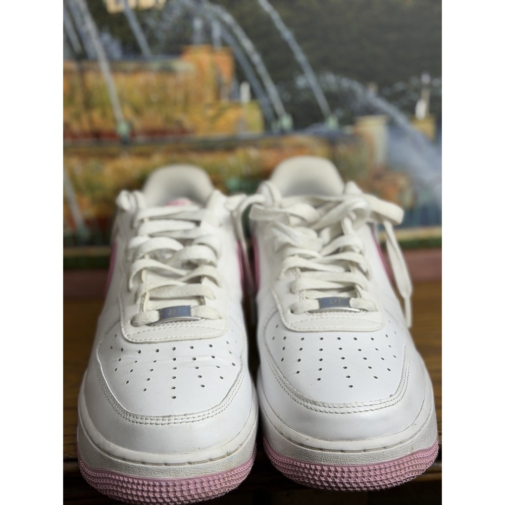 Nike Air Force 1 '07 Bubblegum White Pink Leather Sneakers FJ4146-101 sz 9.5 - Picture 3 of 11